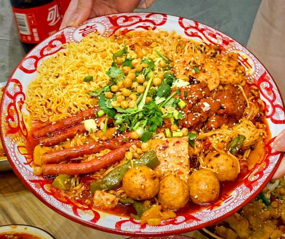 小龙门火锅冒菜