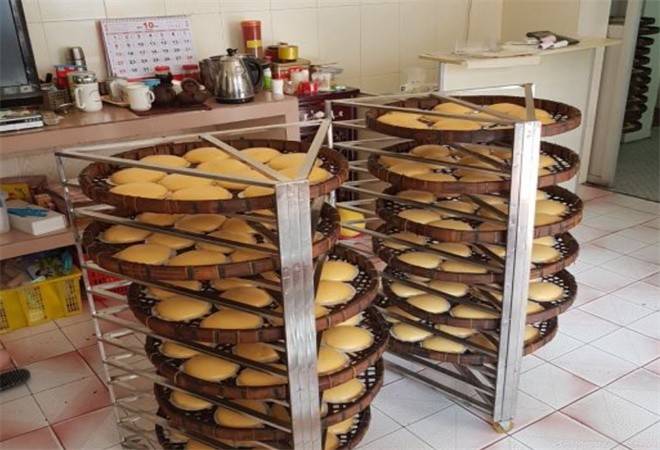 邓家传文糕点店