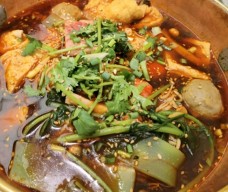 錦色冒府銅鍋冒菜