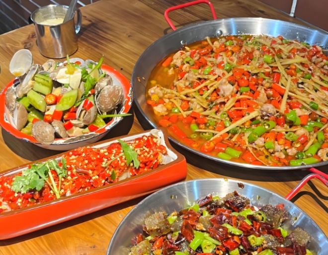 山城飯局市井江湖菜加盟