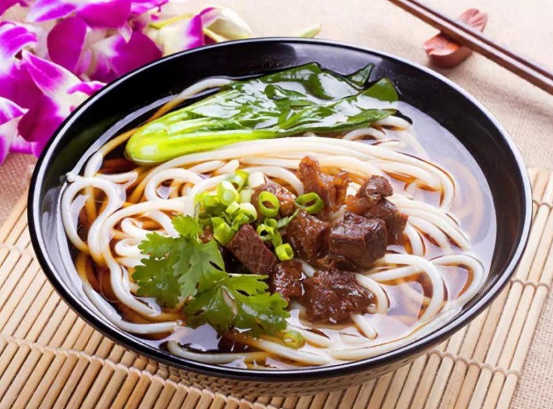 粉王妃花溪牛肉粉加盟