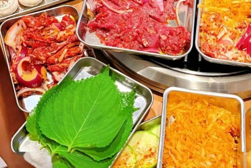 小美與大壯東北烤肉加盟