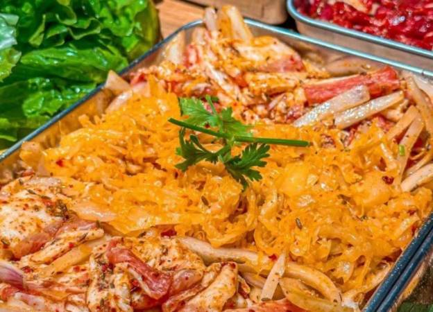 小美与大壮东北烤肉