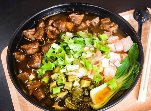 粉王妃花溪牛肉粉