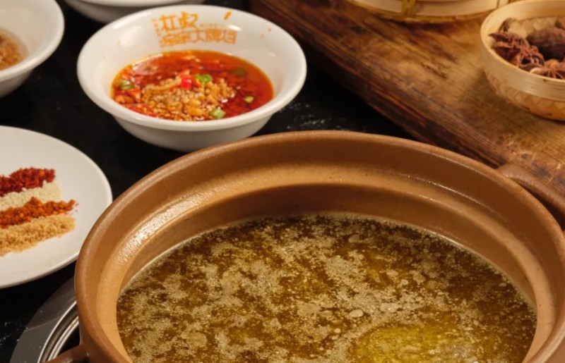 杠叔砂鍋串串加盟