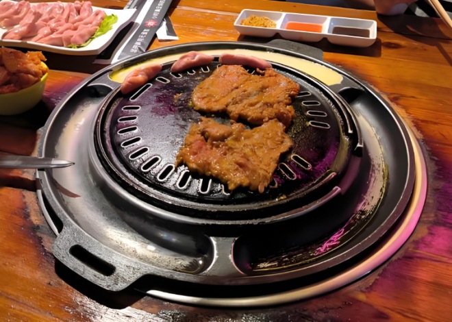 牛愛(ài)豬韓式炭烤加盟