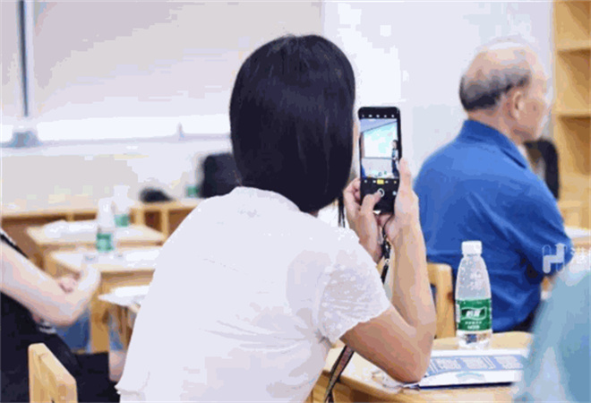 港譽(yù)教育加盟