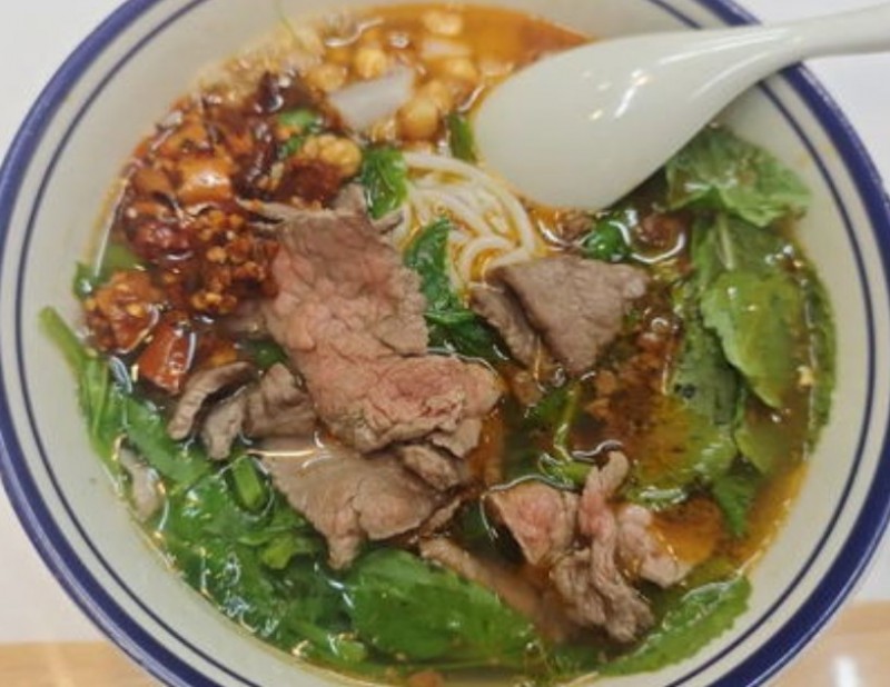 窄巷口生燙牛肉米線加盟