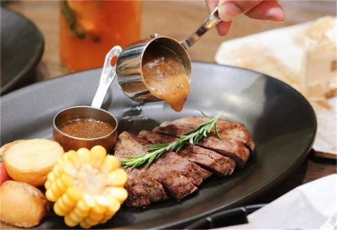 花玥厨厚切牛排