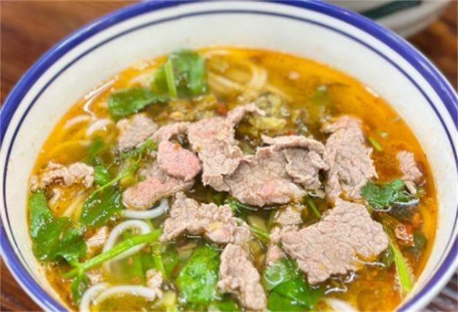 郑得鲜鲜烫牛肉米线