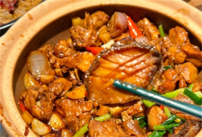 啫火啫啫煲 啫火啫啫煲