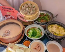 玖孔煨頭牌藕湯館