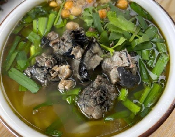 陈汤元乌鸡米线