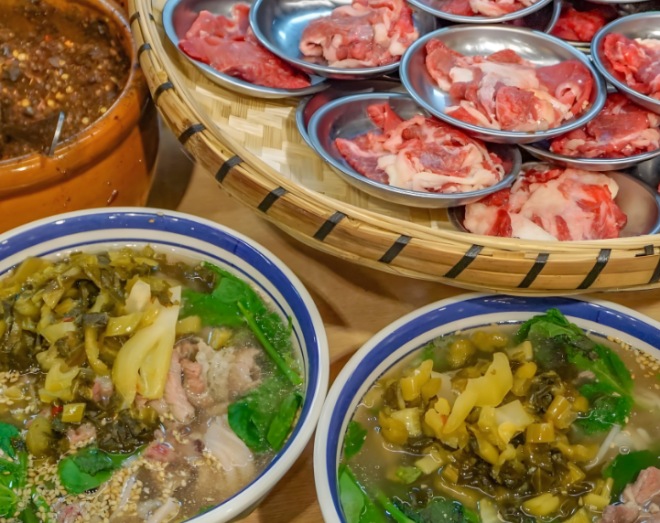 李成就鮮燙牛肉米線加盟