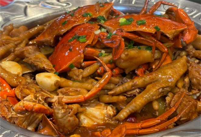 伍小酥肉蟹煲雞爪煲加盟