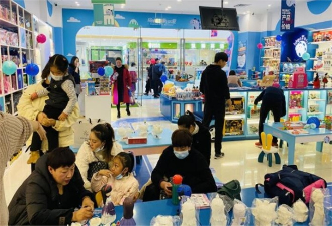 恐龍愛迪兒童樂園加盟