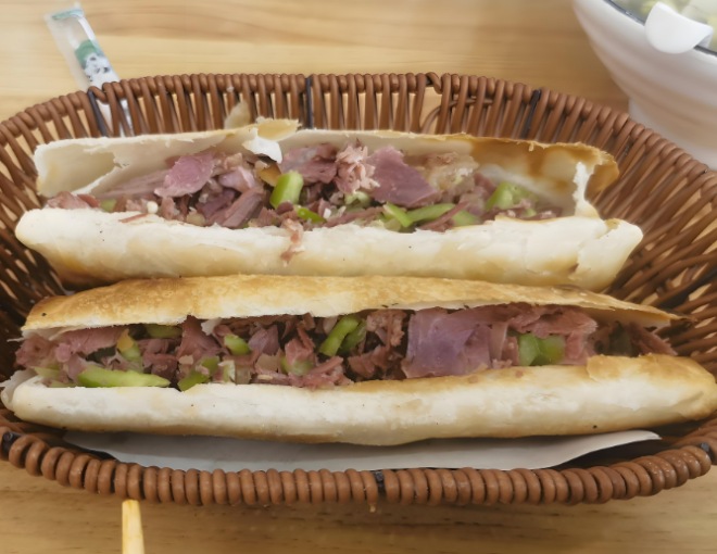 張小陽驢肉火燒加盟