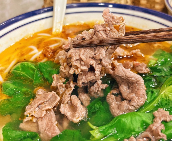 麒老师鲜切牛肉米线加盟