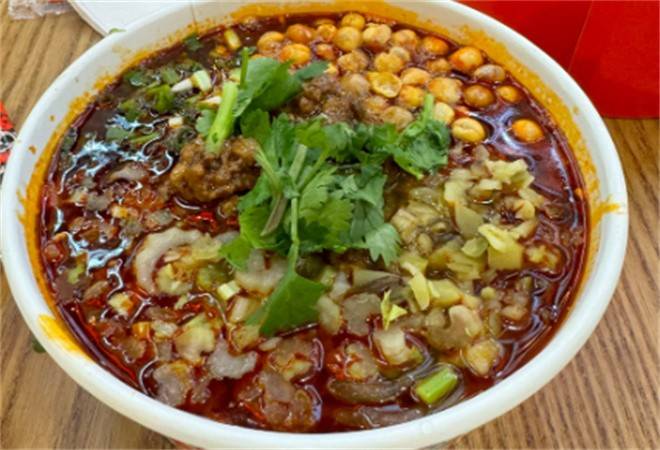 小九洲招牌米线酸辣粉