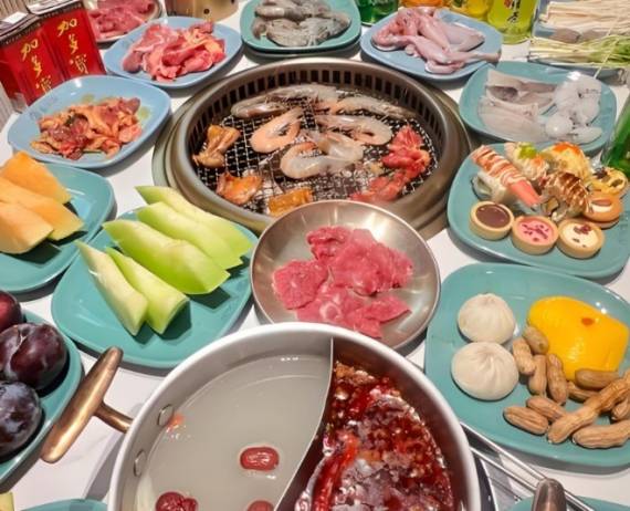 昕潼自助烤肉火锅