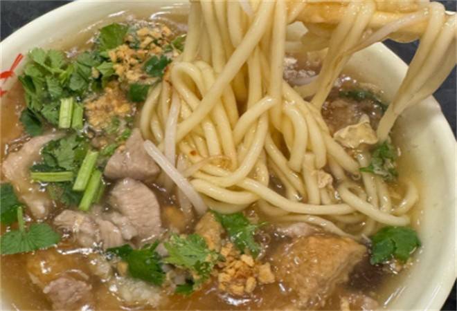 新行头五香卤面