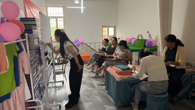 波斯坦植物养发