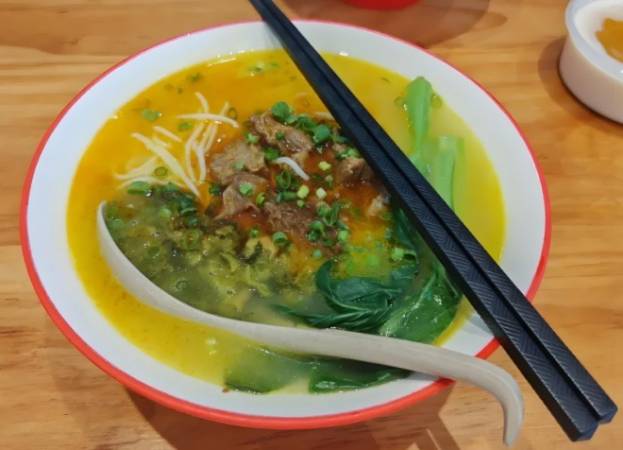 马小译湖南米粉