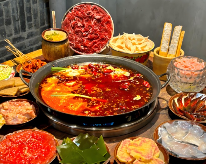 十張桌市井火鍋加盟