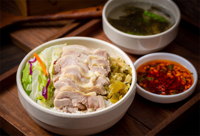 呆呆師傅鹵肉飯