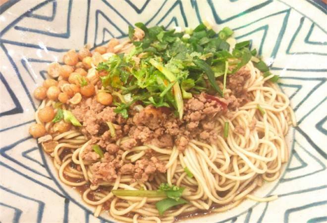 柒小对卤粉拌面