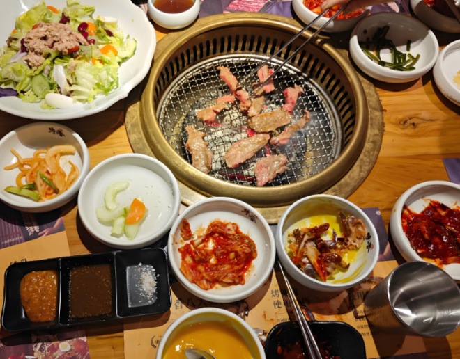 日月烤肉韩式烤肉加盟