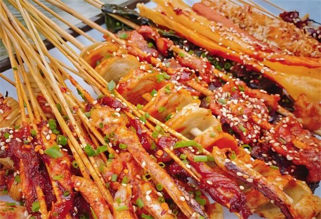 眼镜李秘制炸串