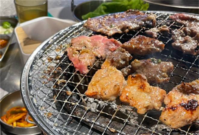 胜胜烤肉