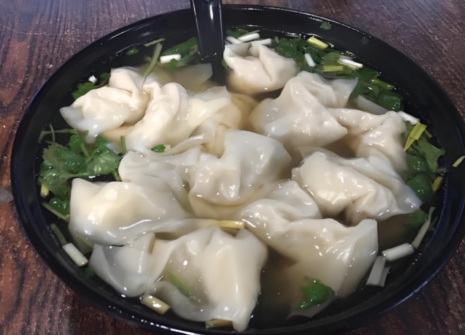 三府街馄饨 三府街馄饨