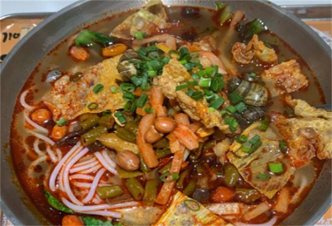 恭膳轩柳州螺蛳粉