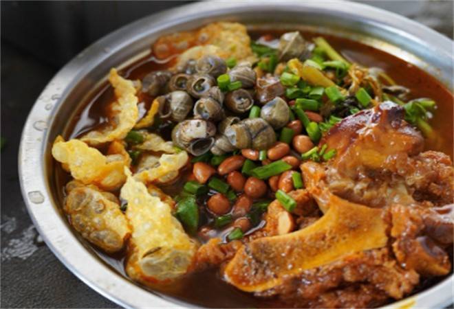 恭膳轩柳州螺蛳粉