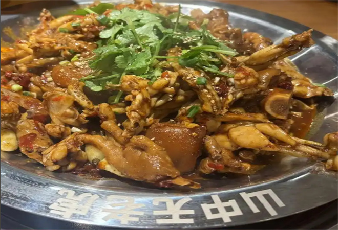 山中無老虎魚蛙火鍋加盟