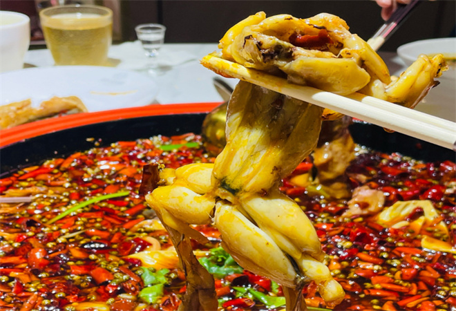山中無老虎魚蛙火鍋加盟