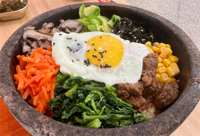 紫香園石鍋拌飯