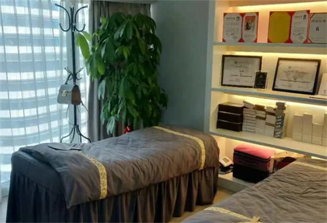 蓝蒂蔻皮肤管理