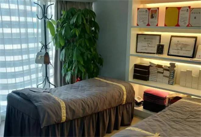 蓝蒂蔻皮肤管理