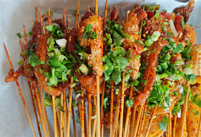 英子油炸串串加盟