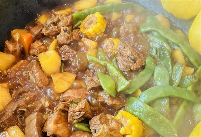 二胖家鐵鍋燉大鵝加盟