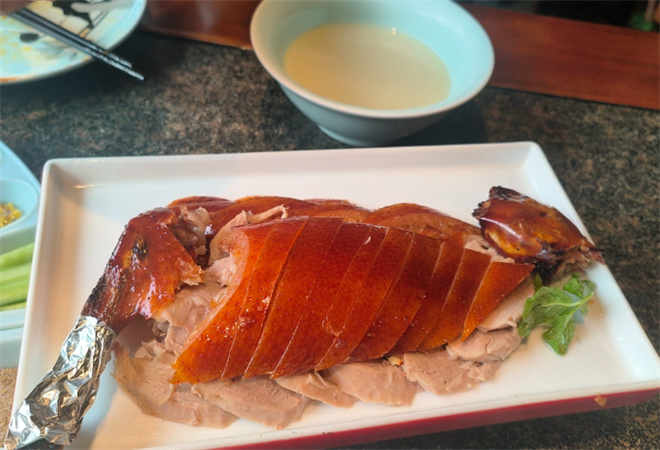 鸭煌叔北京烤鸭加盟