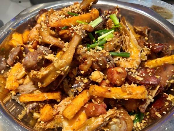 千汇丰渝州干锅鸭头