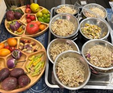 滇南里現舂鮮貨火鍋