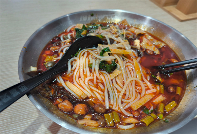 螺某某柳州螺蛳粉加盟 螺某某柳州螺蛳粉加盟