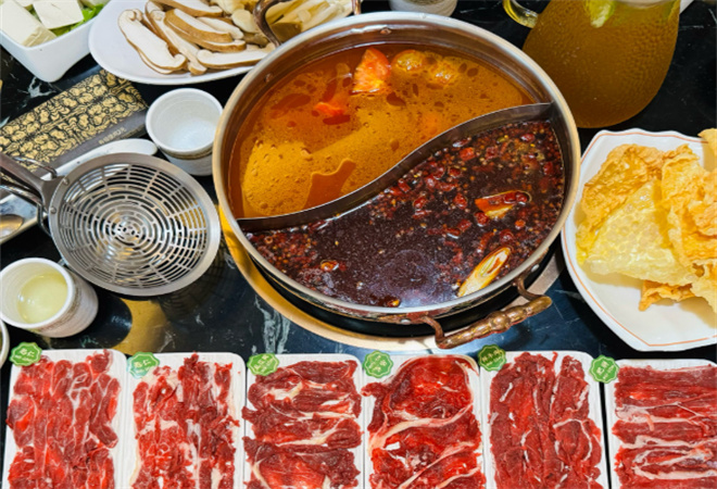 福記潮呈汕頭牛肉火鍋