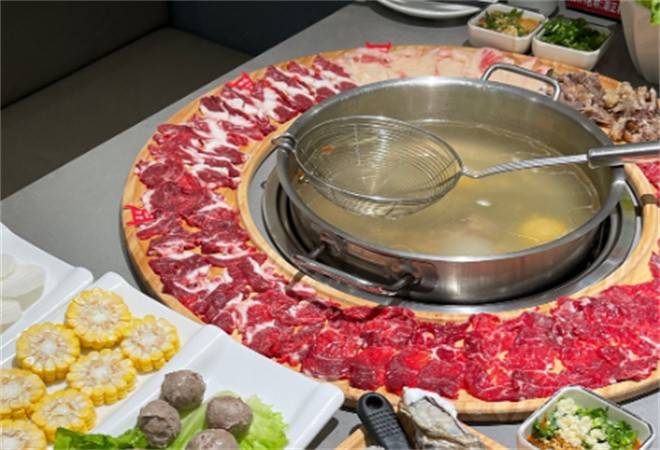 贵品牛宴潮汕牛肉火锅