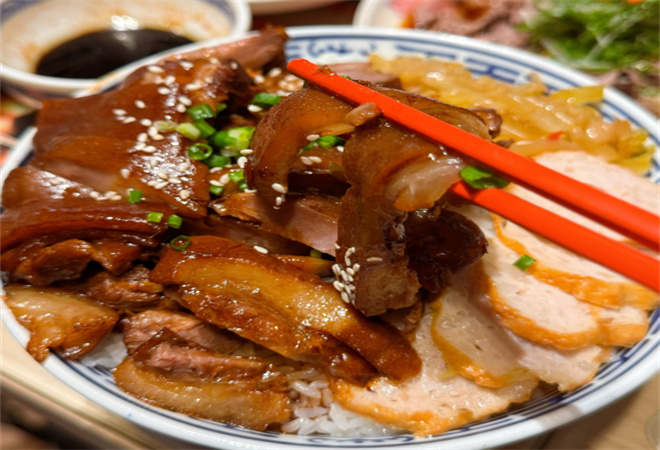 俞七爺豬腳飯加盟